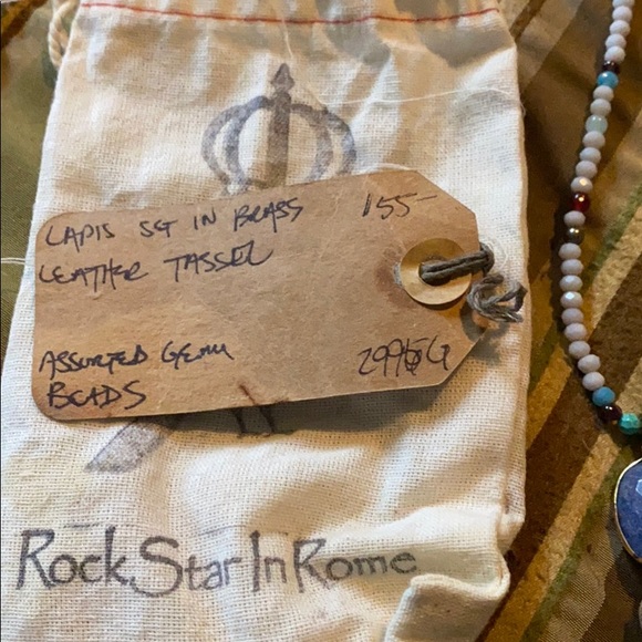 Long beaded necklace - Picture 2 of 3